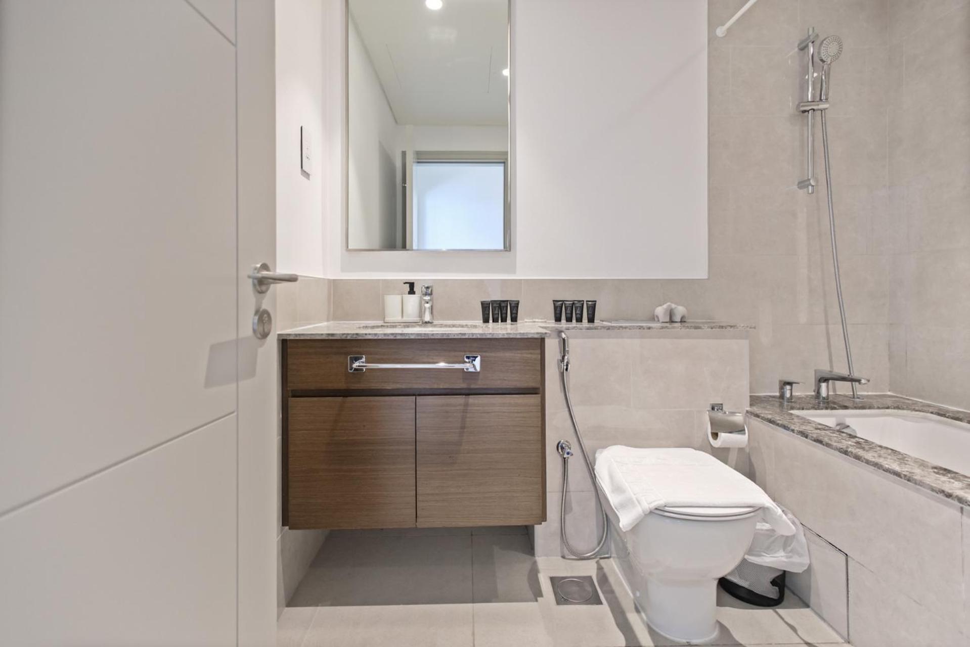 Apartment Luxury At Emaar - 5 Min Walk To Burj Dubai